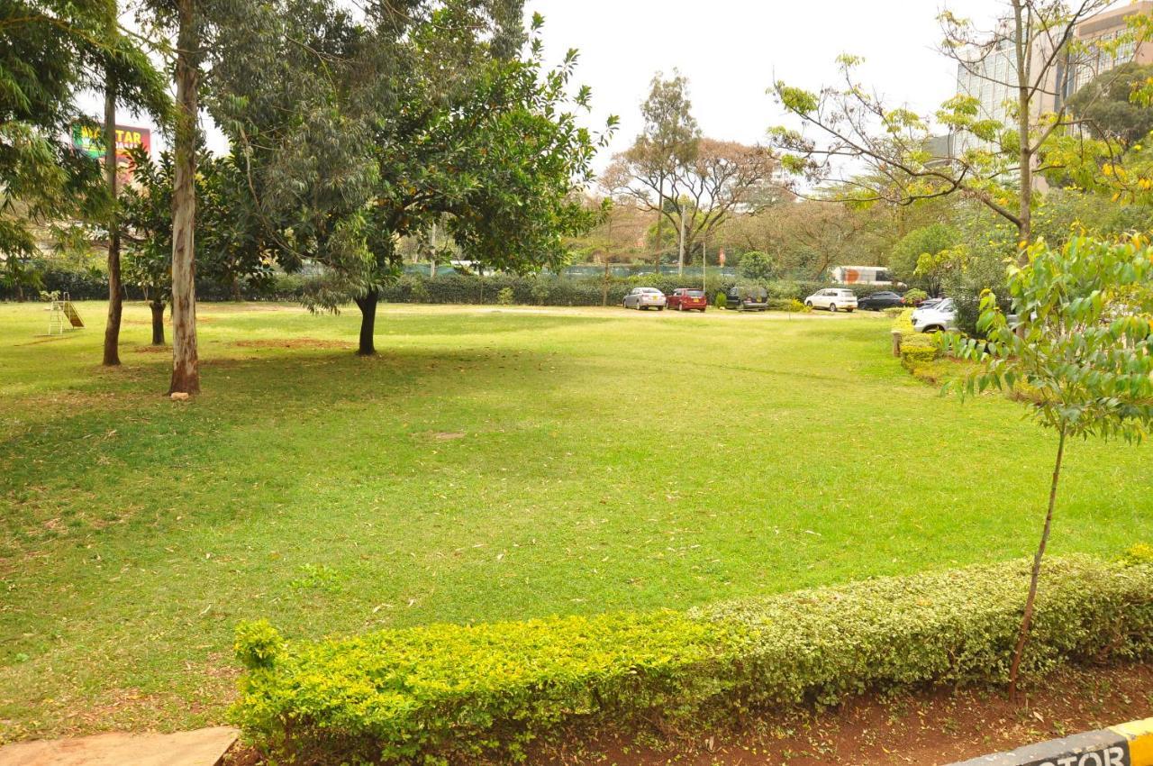 United Kenya Club Bed & Breakfast Nairobi Exterior photo